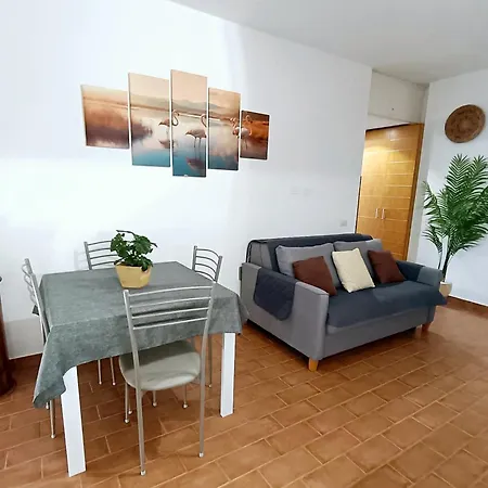 Poetto Parkside Apartment Quartu Sant'Elena Exterior photo